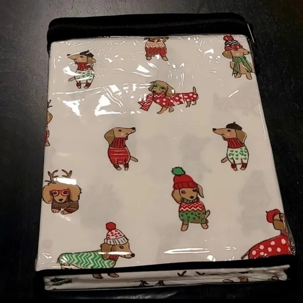 2pc Set Dachshund Dog Doxie Christmas Standard Pillowcases by Cynthia Rowley New